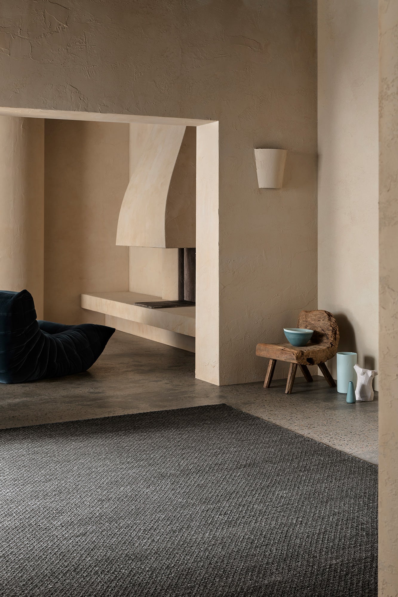 Sherpa Rug - Charcoal – Empire Home