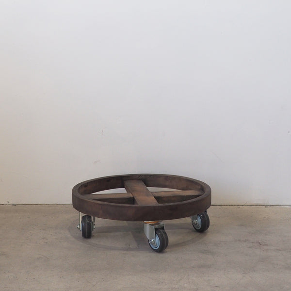 Beatrice Stand on Wheels - Empire Home