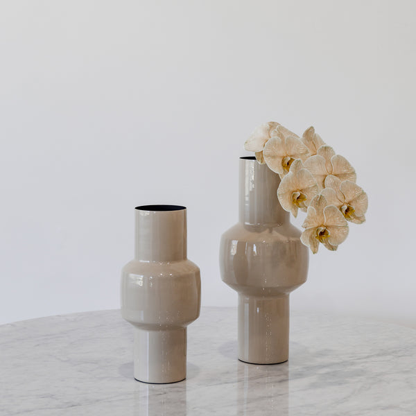 Dahlia Vase — Putty - Empire Home