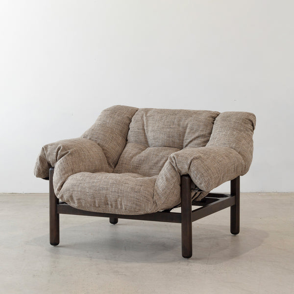 Wolfe Lounge Chair — Hazelnut - Empire Home