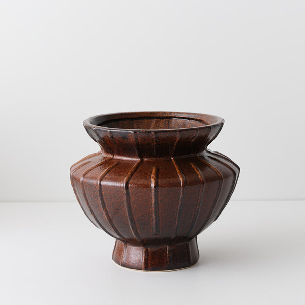 Form Pot — Chocolate - Empire Home